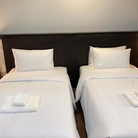 פראה Huern Kan Thong Hotel מראה חיצוני תמונה
